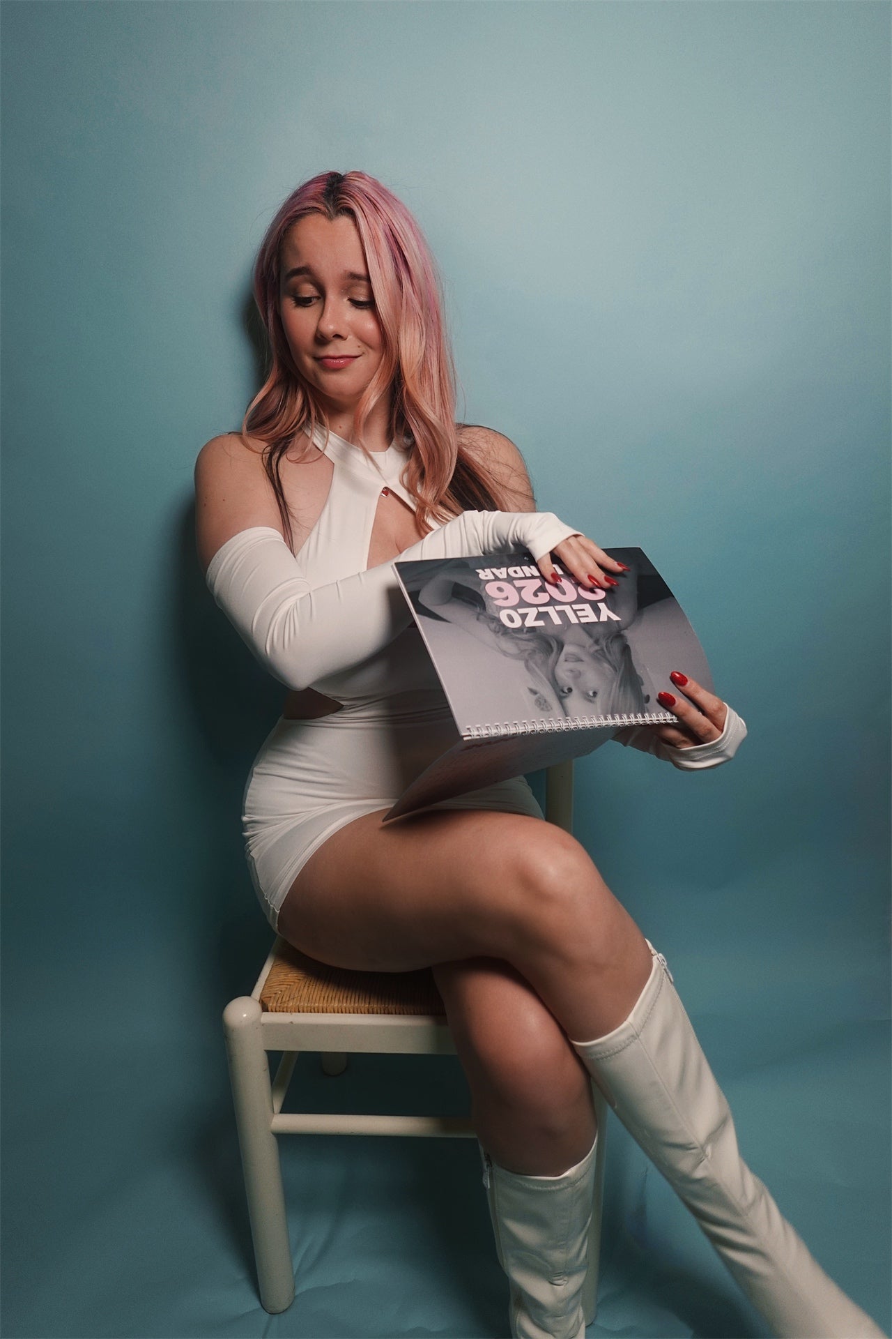 Yellz0 2026 Wall Calendar